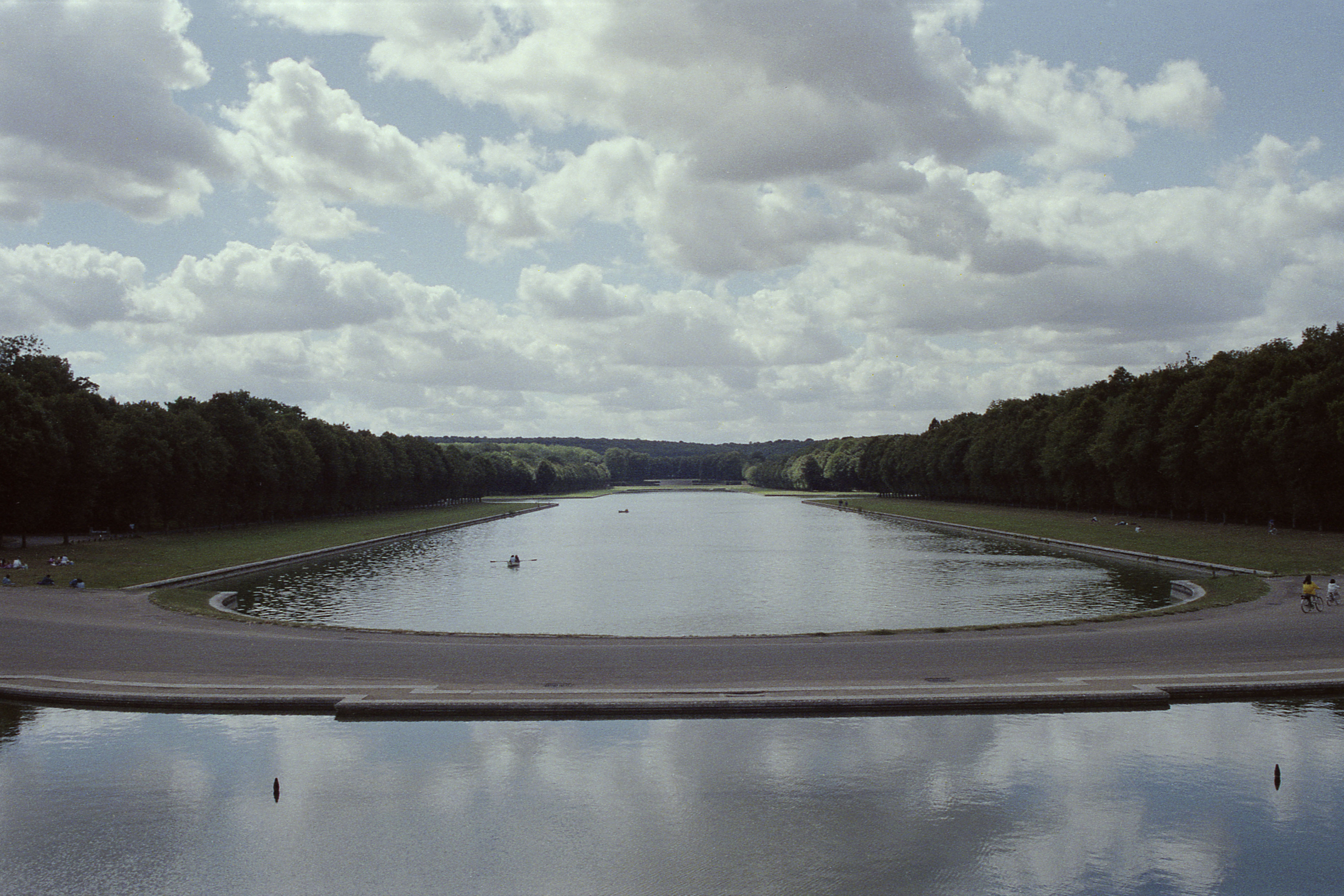 Versailles, Parigi, agosto 1990.